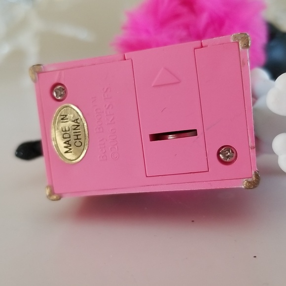 Betty Boop 2006 ornament - Picture 7 of 8